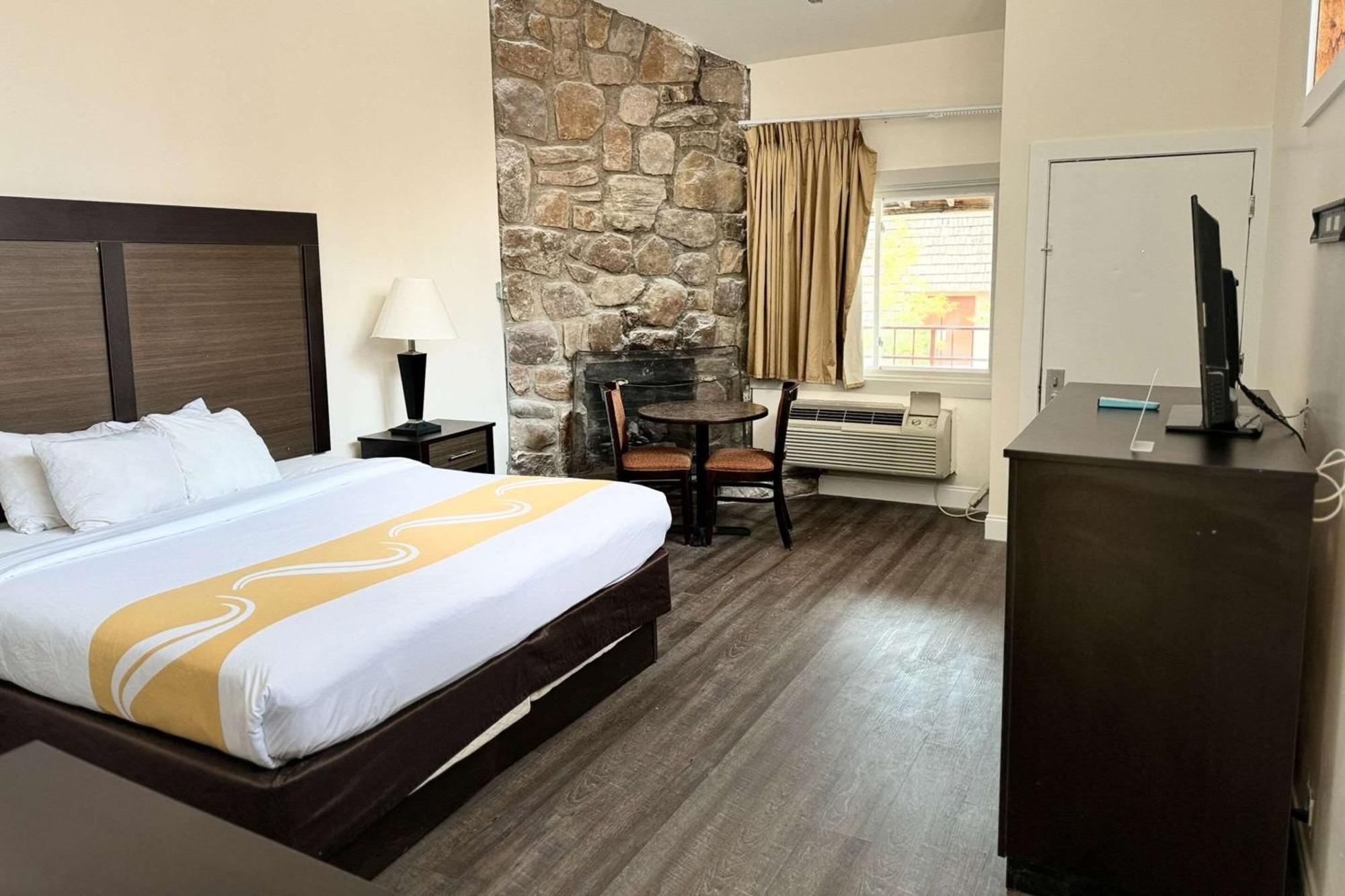 Quality Inn Creekside - Downtown Gatlinburg Eksteriør bilde
